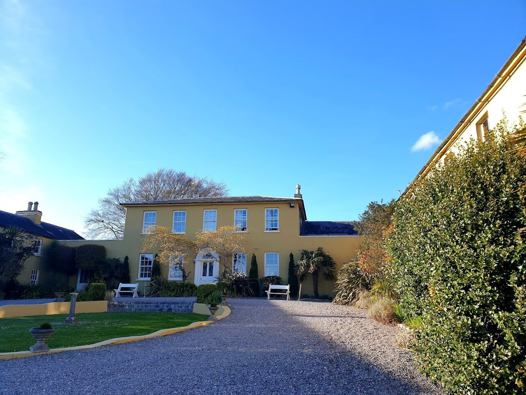 Ballinacurra House