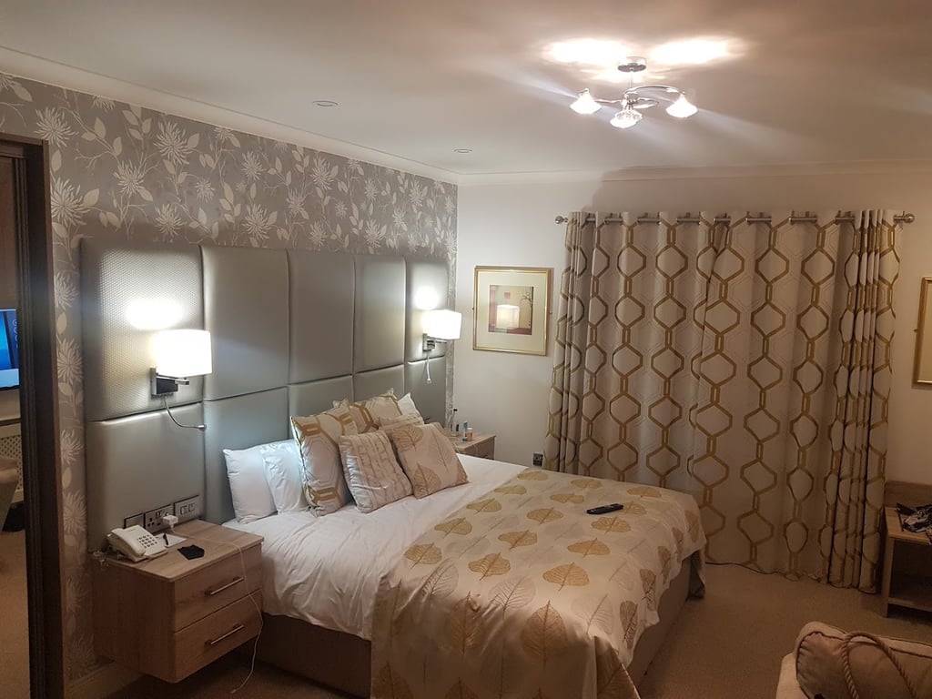 Mill Park Hotel