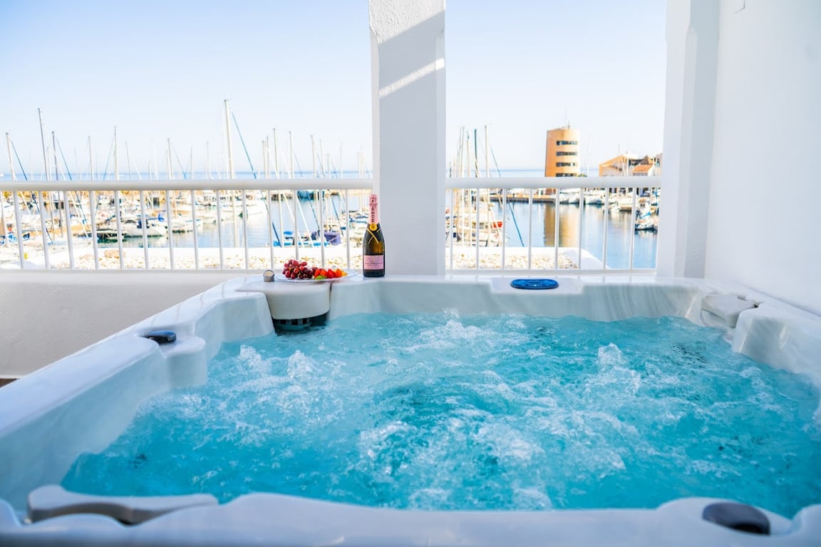 Moon Hotel & SPA.