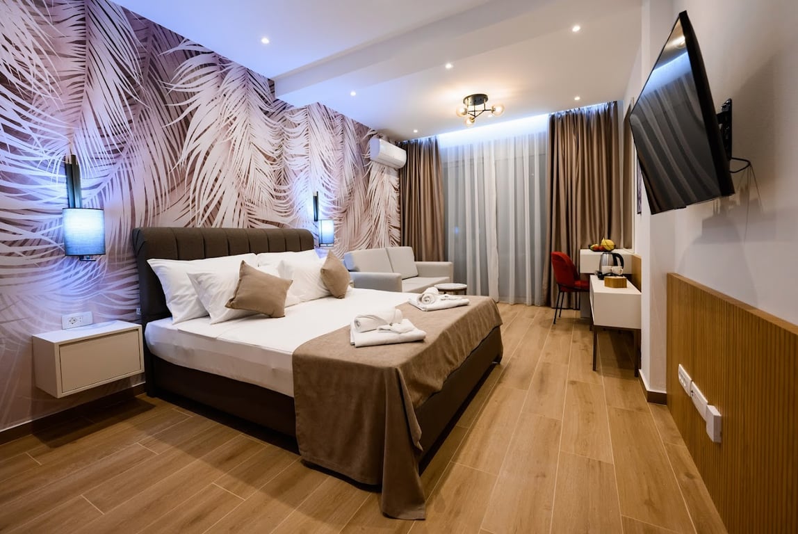 G Star Hotel