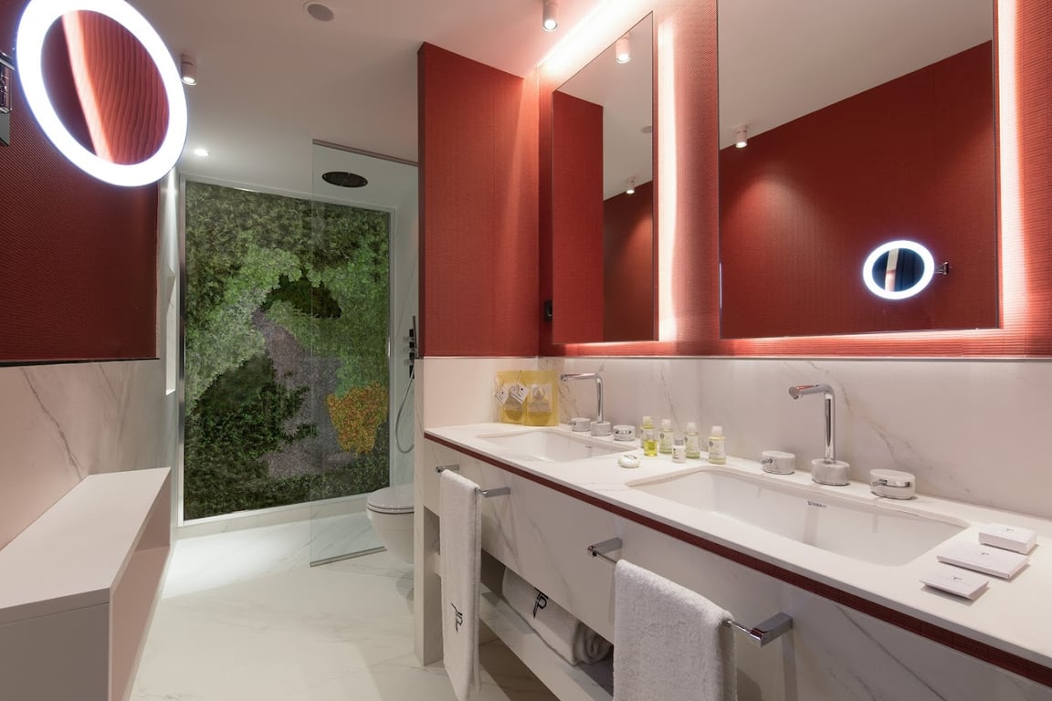 The Pavilions Madrid Hotel