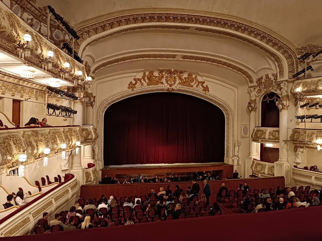 Opera and Ballet Theatre, Baku