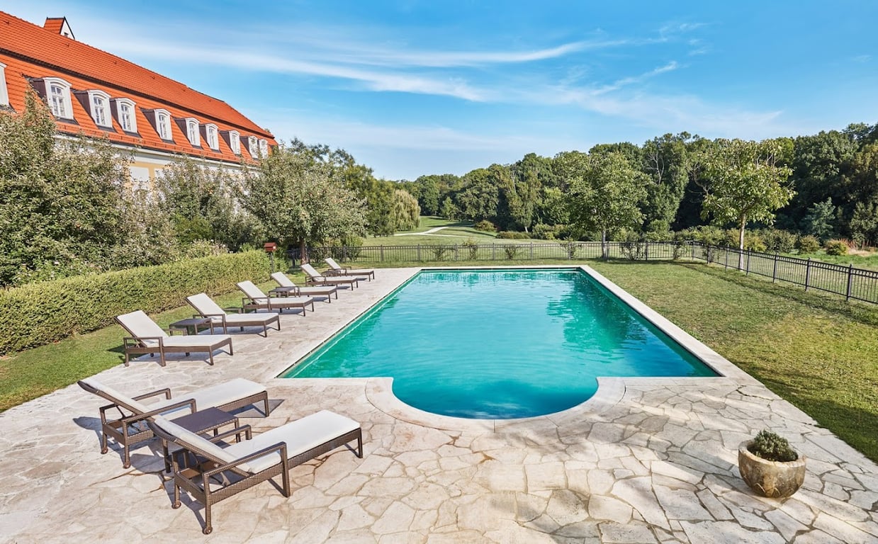 Hotel Château Bela