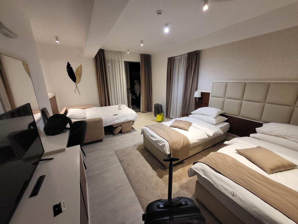 Hotel Kadmo by Aycon