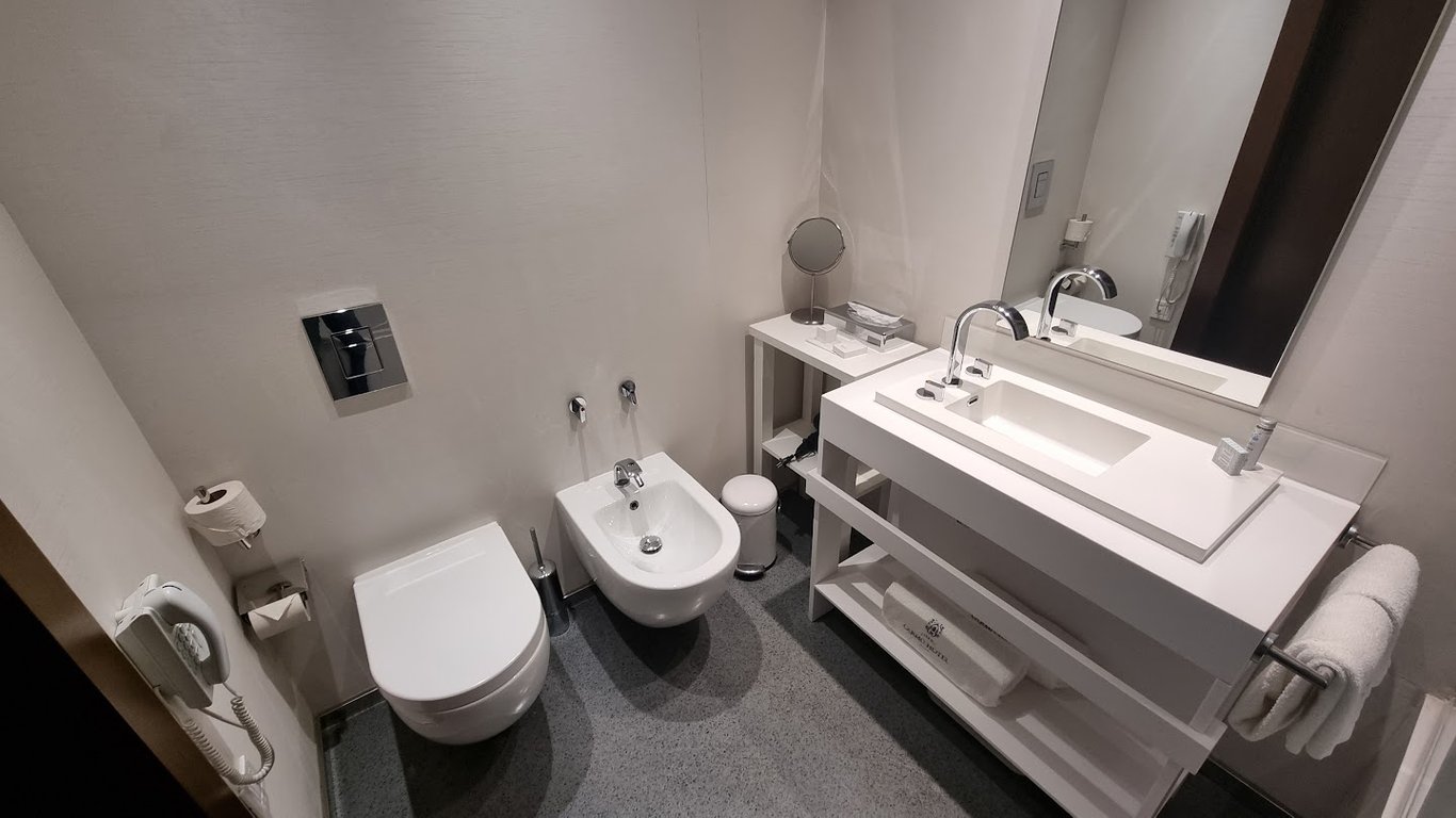 Lisboa Carmo Hotel