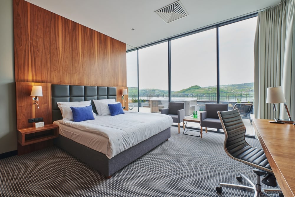 Heron Live Hotel Marina & SPA