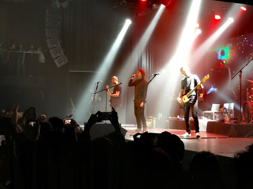 KL Live