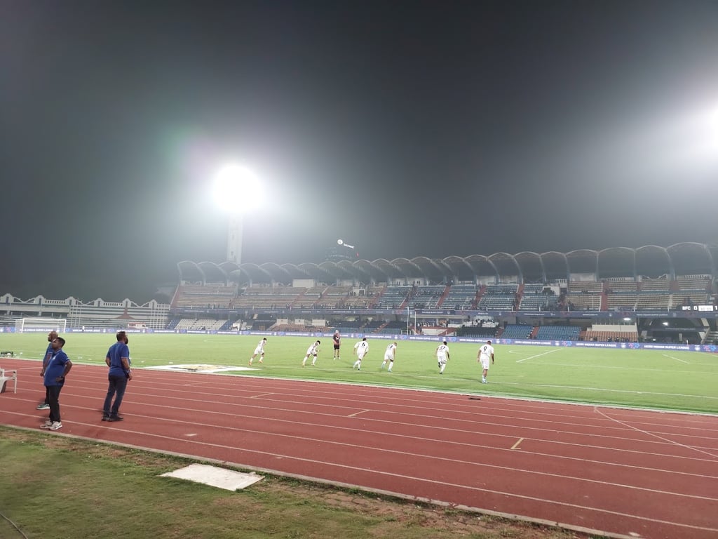 Kanteerava Indoor Stadium