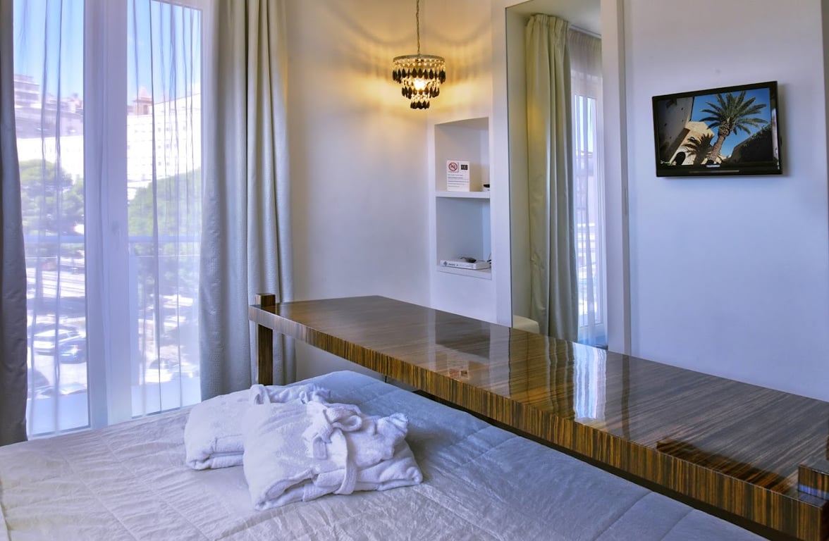 Hotel Exclusive