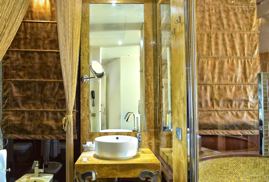 Hotel Exclusive