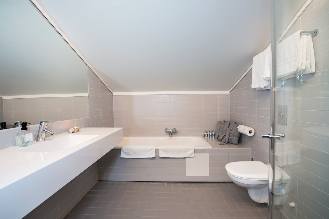 Svalbard Hotell | Polfareren