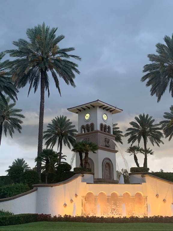 Frenchman's Creek Beach & Country Club