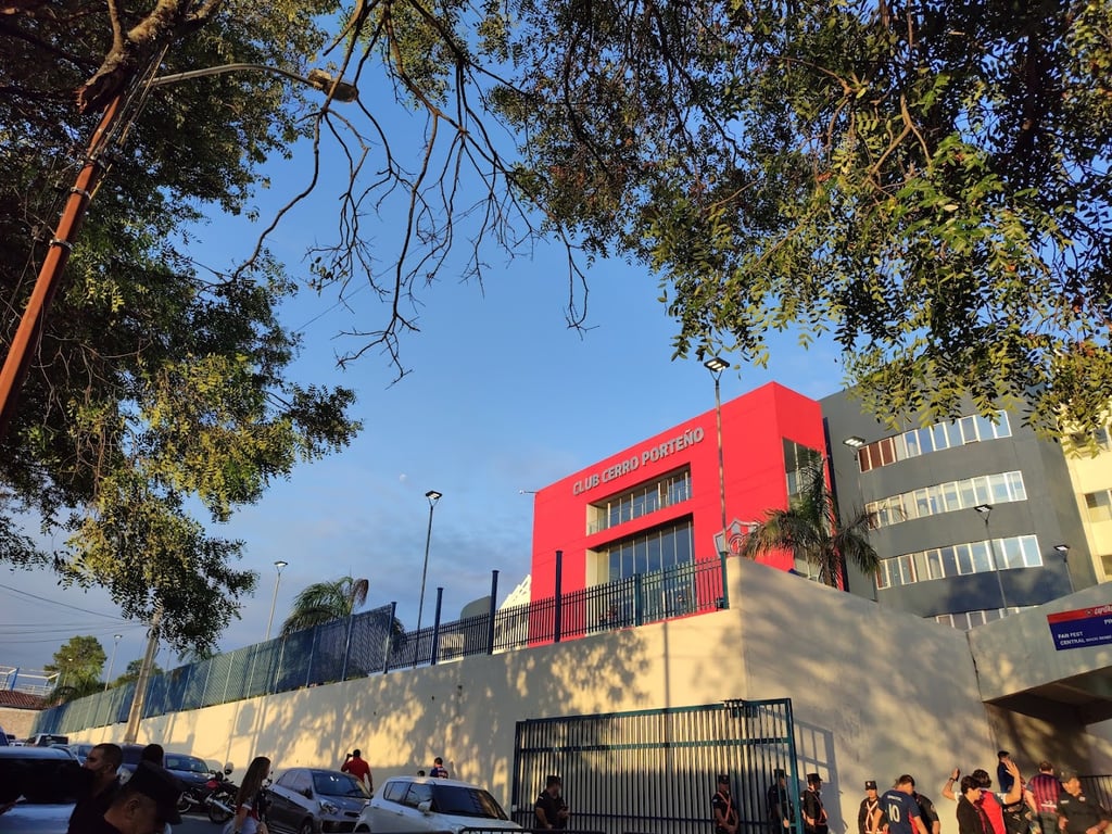 Estadio General Pablo Rojas