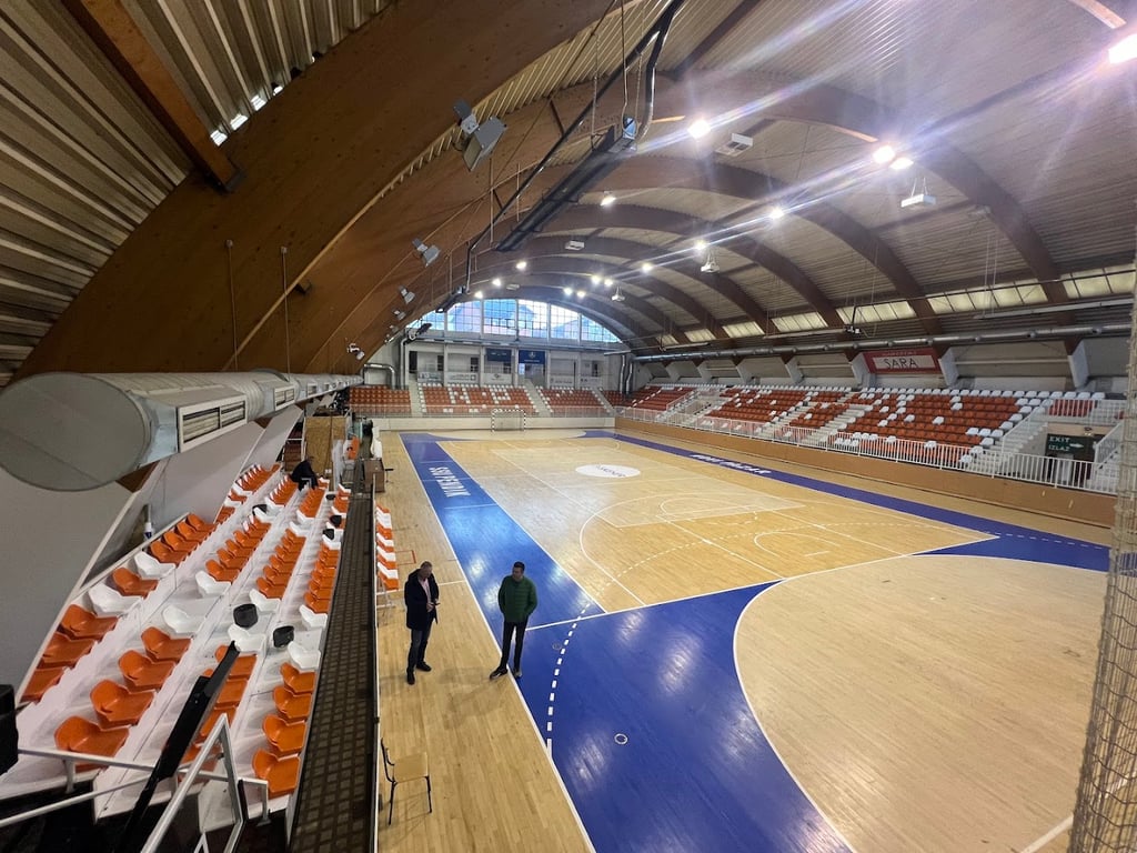 Pendik Hall