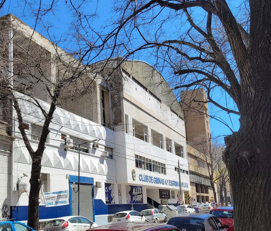 Polideportivo Víctor Nethol
