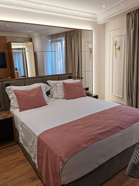 Giulia Albérgo Hotel