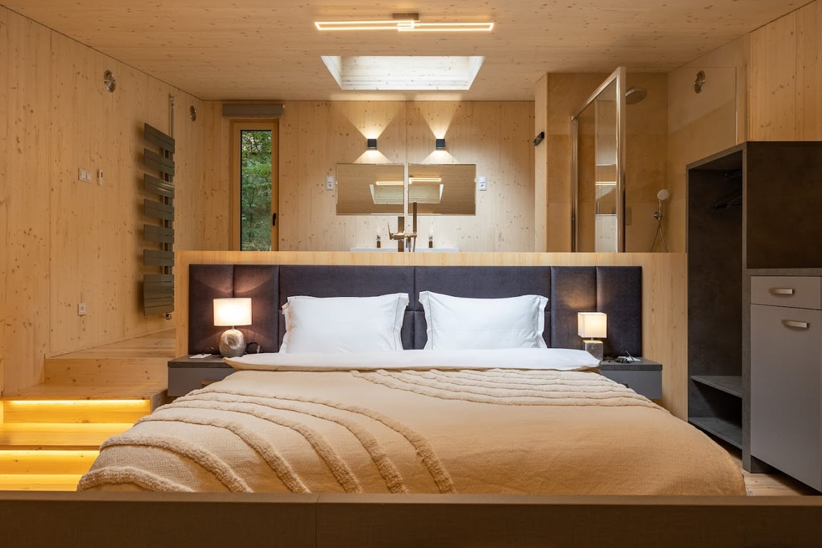 Nomad Hotel & Glamping