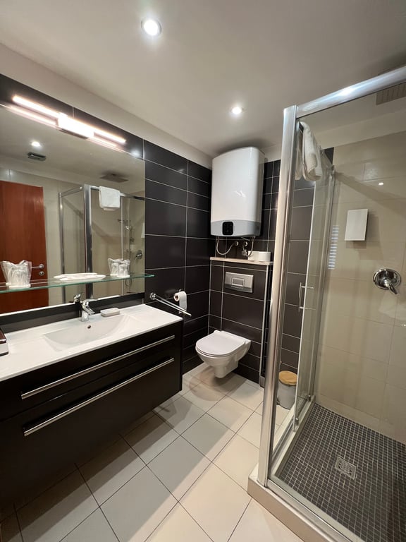 Palace Suites Heritage Hotel - Adults Only