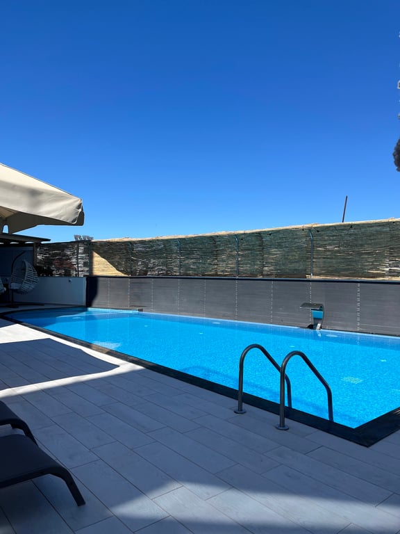 ADMIRO Hotel