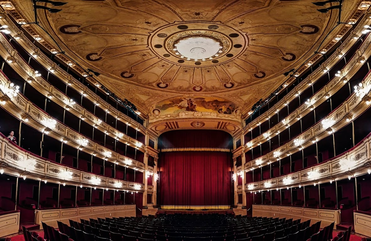 Teatro Solís, Montevideo