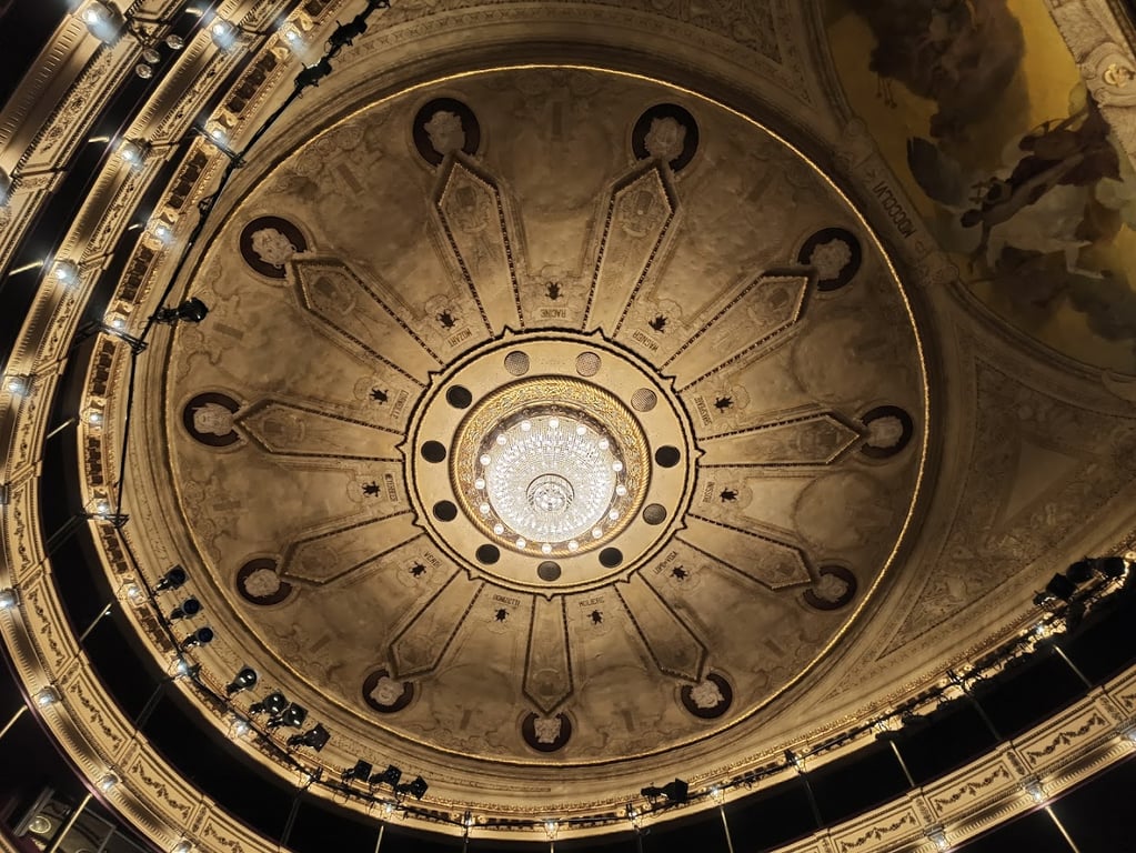 Teatro Solís, Montevideo
