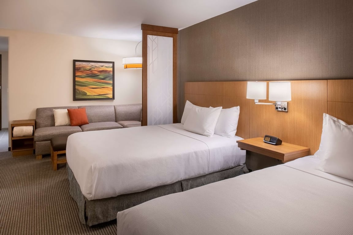 Hyatt House East Moline / Quad Cities