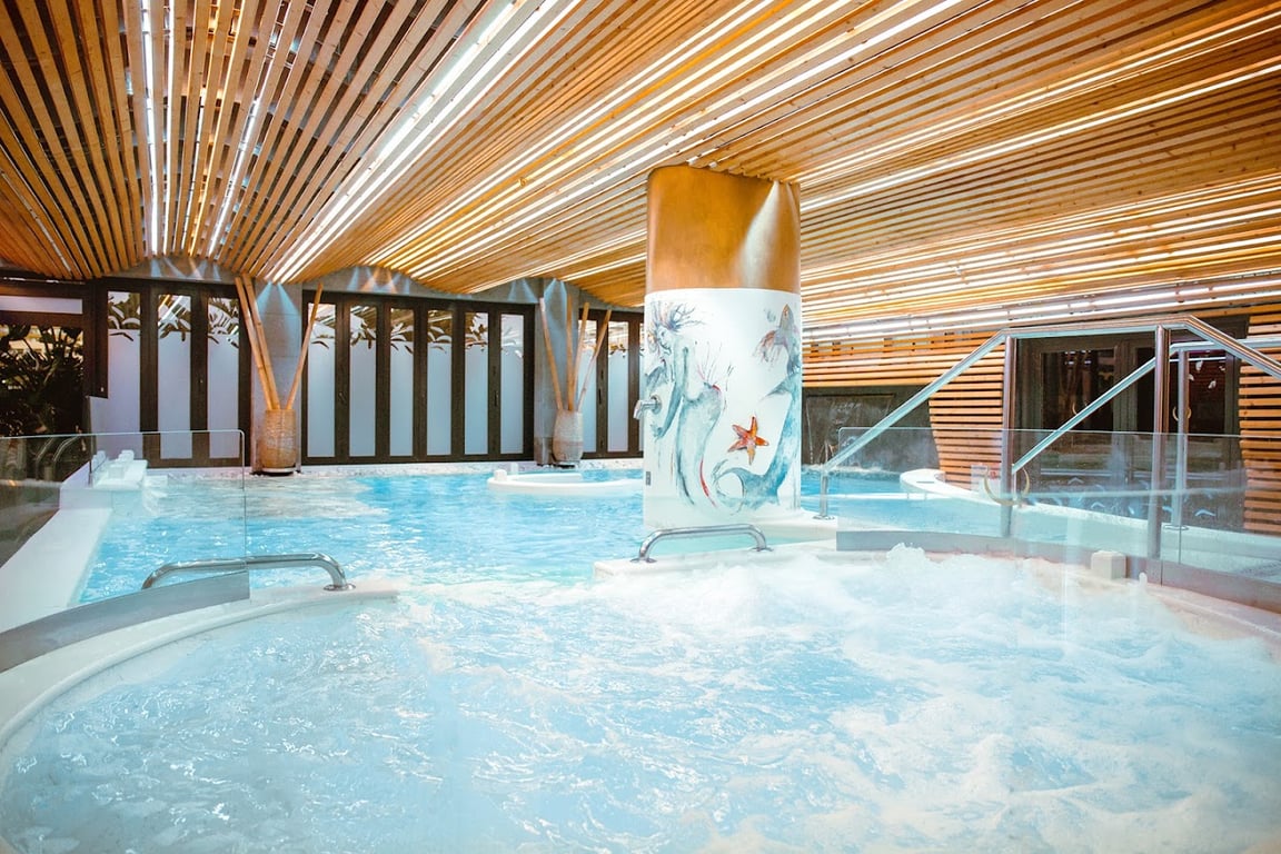 Bohemia Suites & Spa - Adults Only