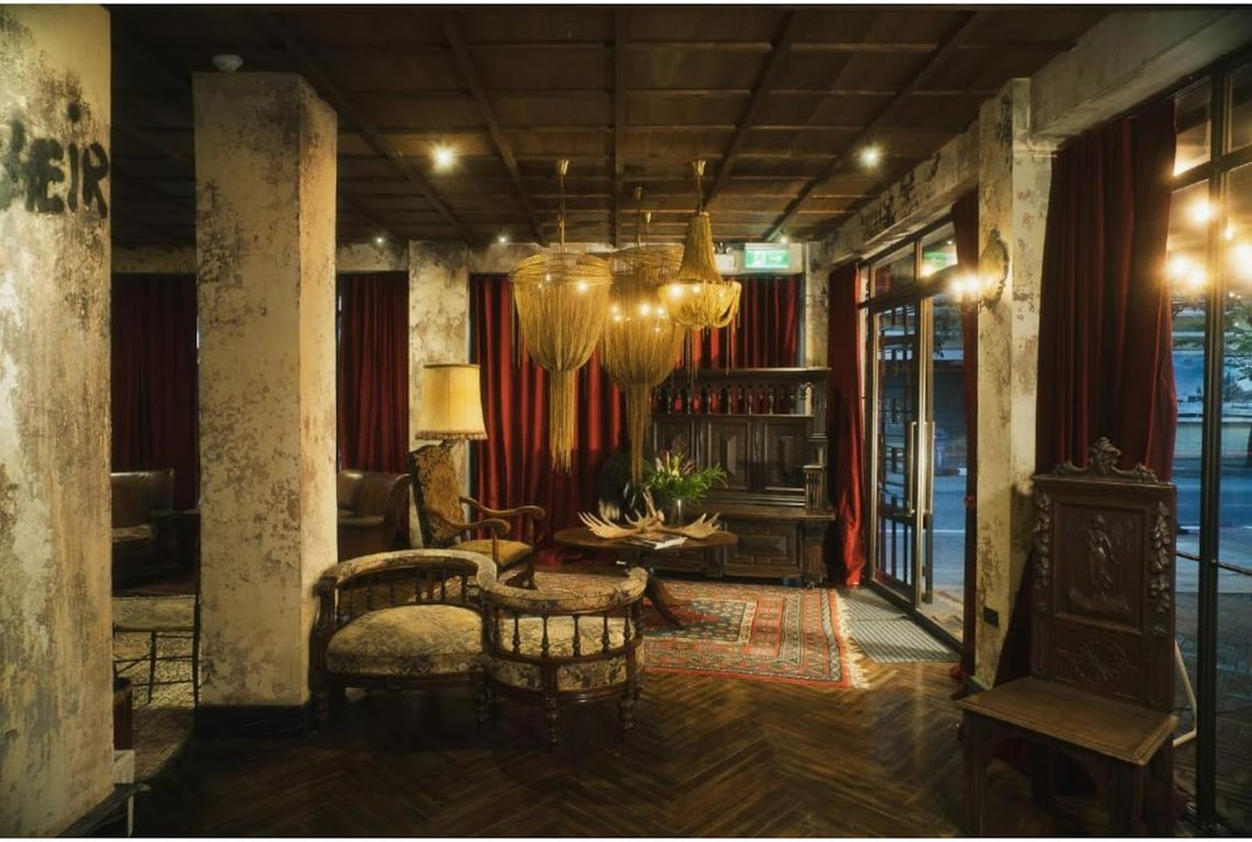 Baan Tuk Din Hotel
