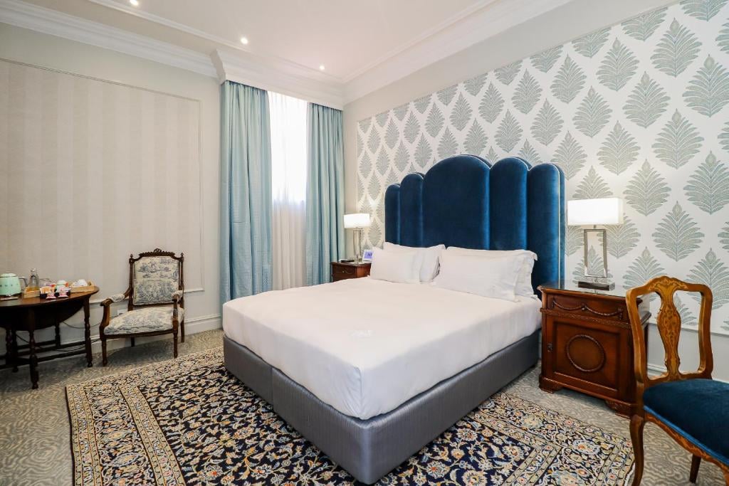 The Monarch Hotel