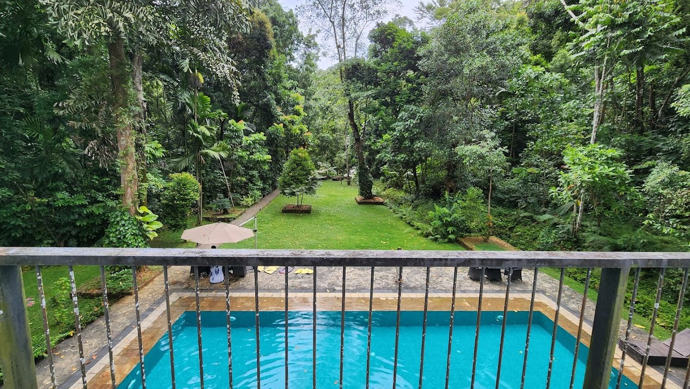 Palmstone Retreat