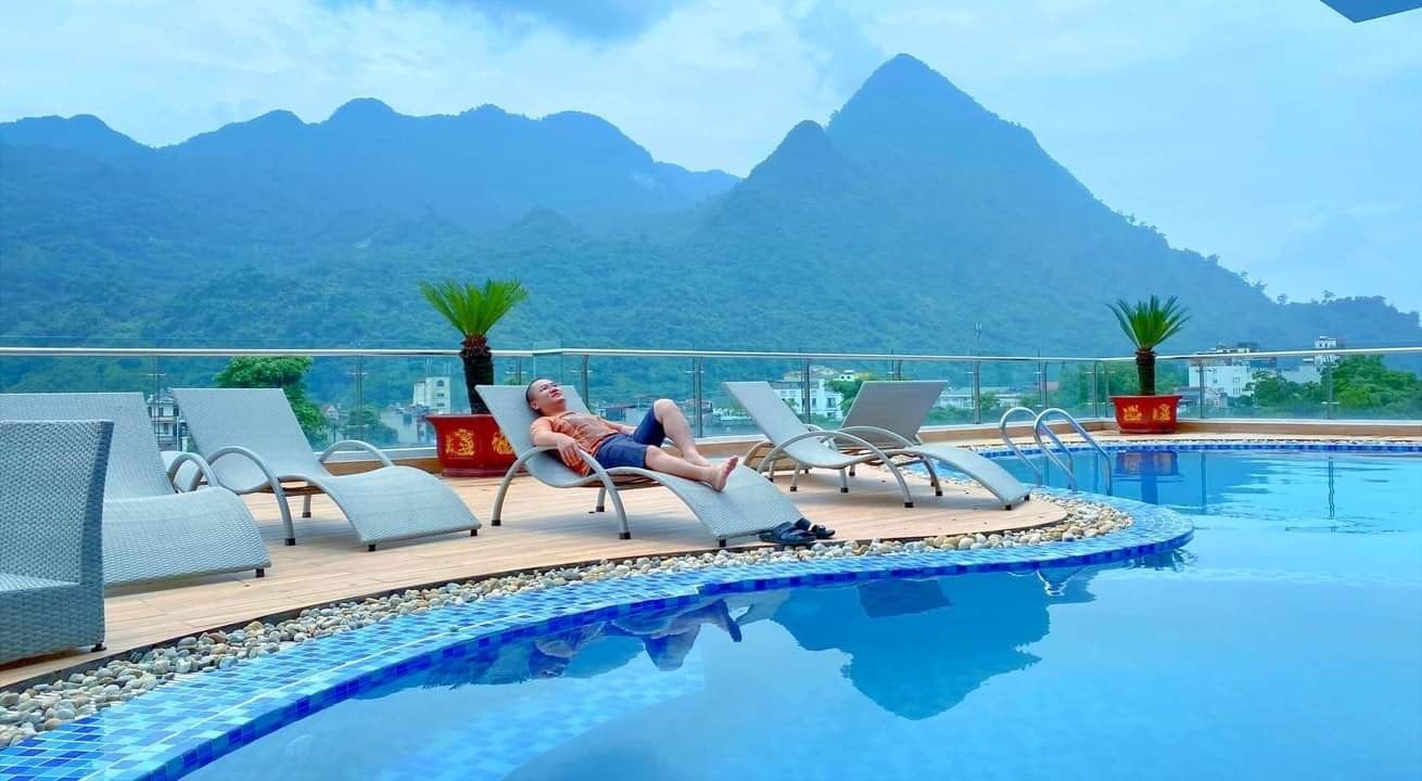 YEN BIEN LUXURY HOTEL