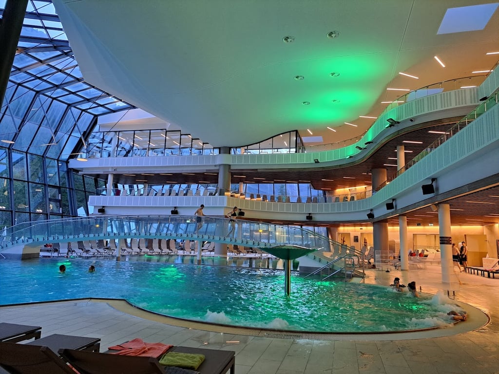 Aqua Dome 4 Sterne Superior Hotel & Tirol Therme Längenfeld