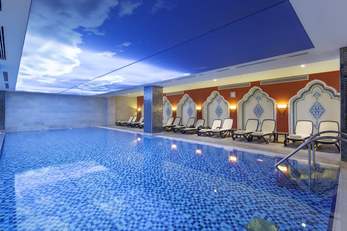 Crystal Palace Hotel