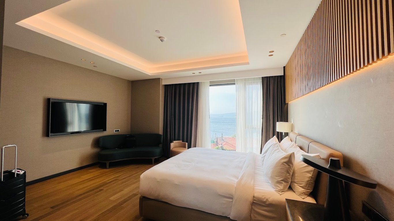 Doubletree By Hilton Canakkale