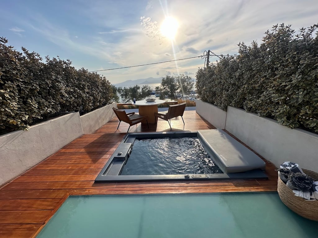 Avgoustos Suites Naxos