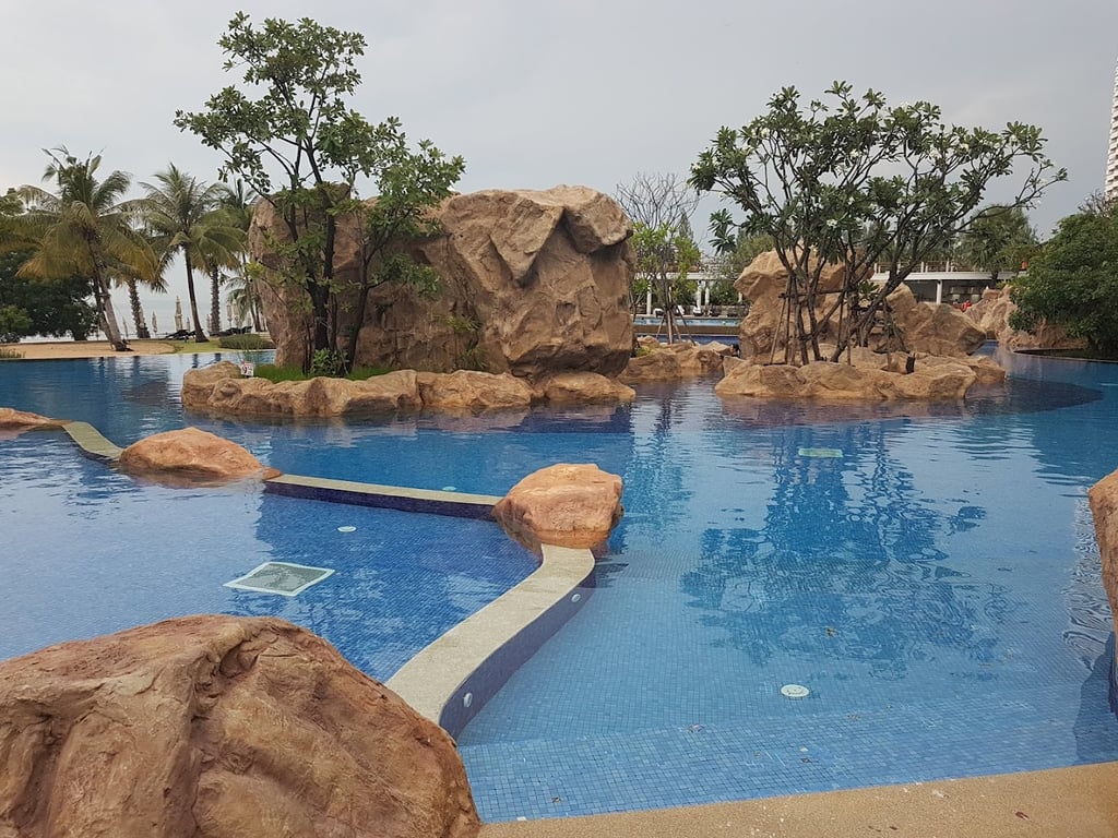 ไวท์ แซนด์ บีช เรสซิเดนซ์ พัทยา(White Sand Beach Residences Pattaya)