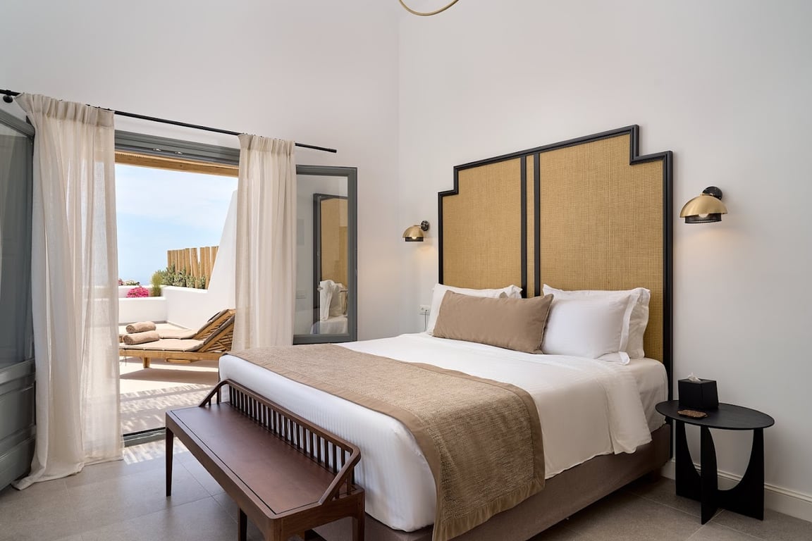 Alleys All-Suite Hotel & Spa