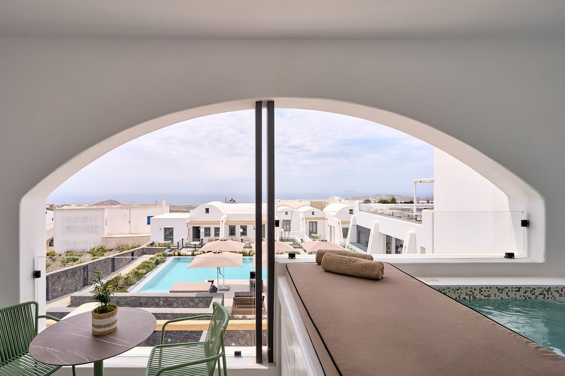 Alleys All-Suite Hotel & Spa