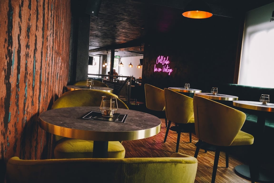 Vintage Shisha & Cocktailbar