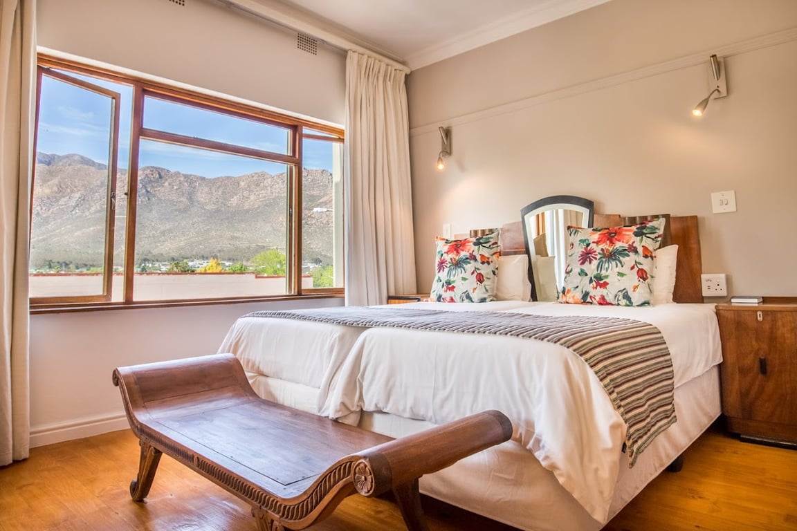 Montagu Country Hotel