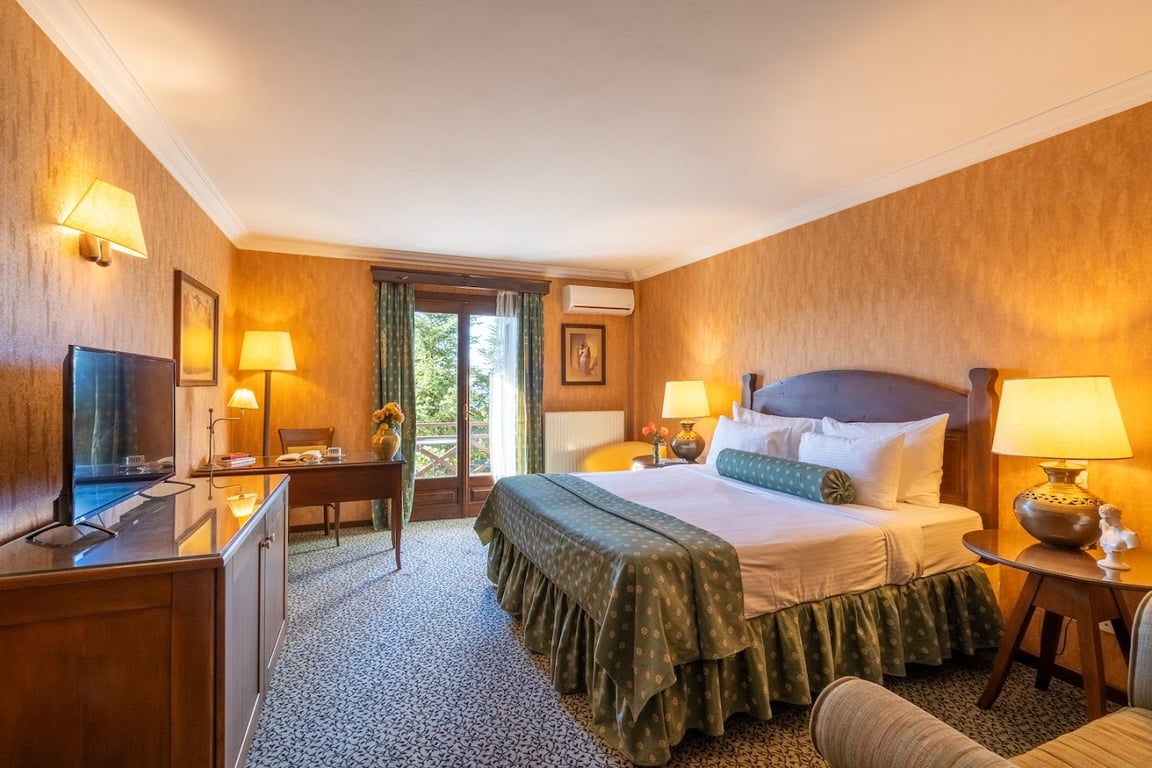 Likoria Hotel