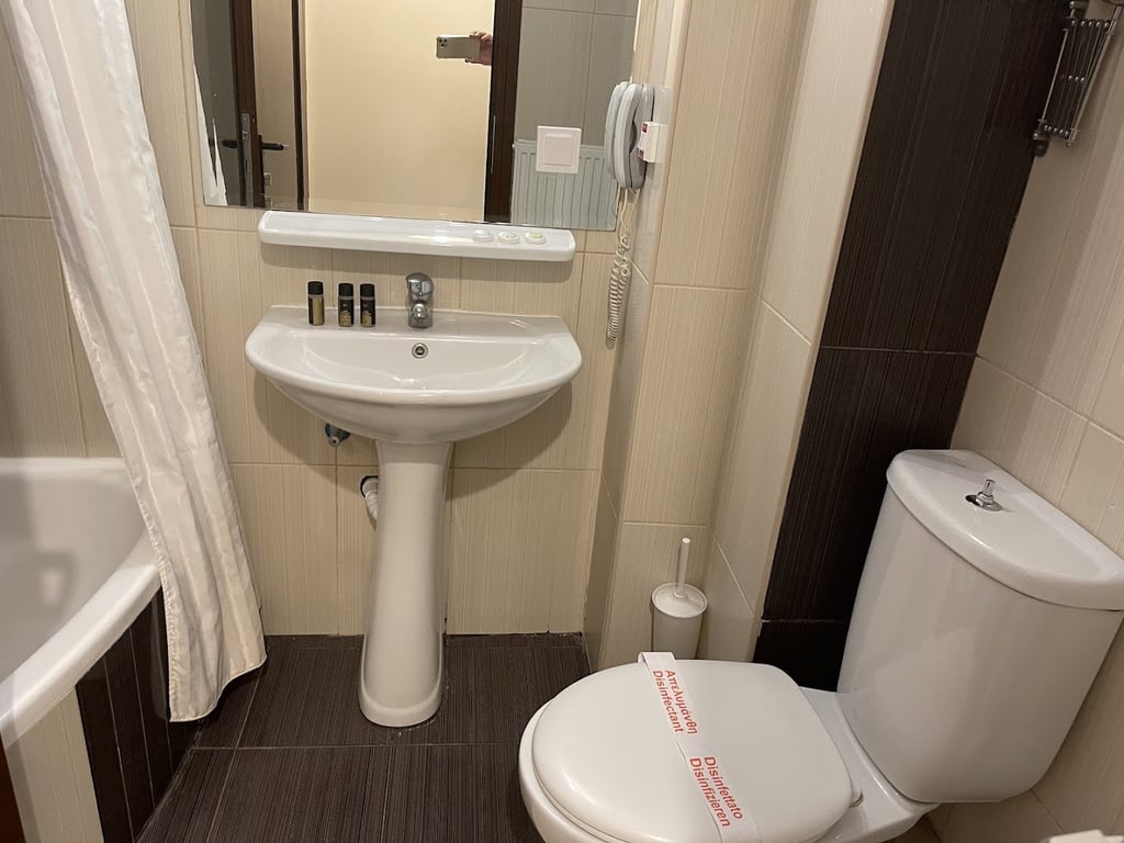 Hotel Kosta Famissi