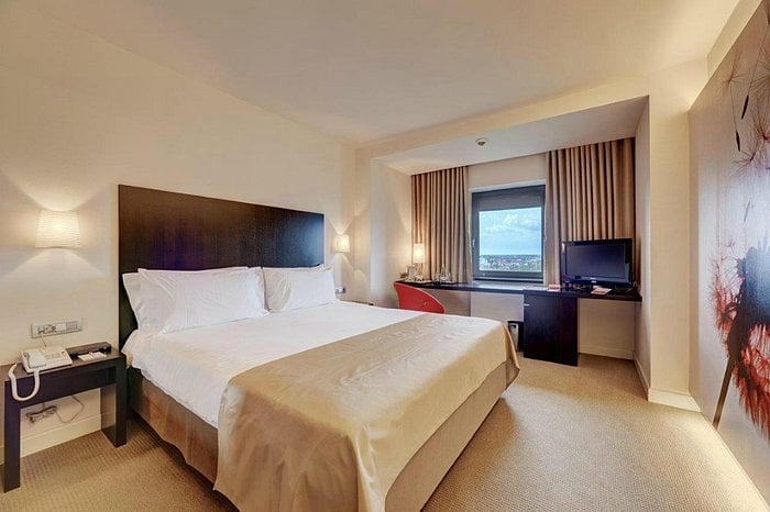 Ramada Plaza by Wyndham Bucharest Convention Center