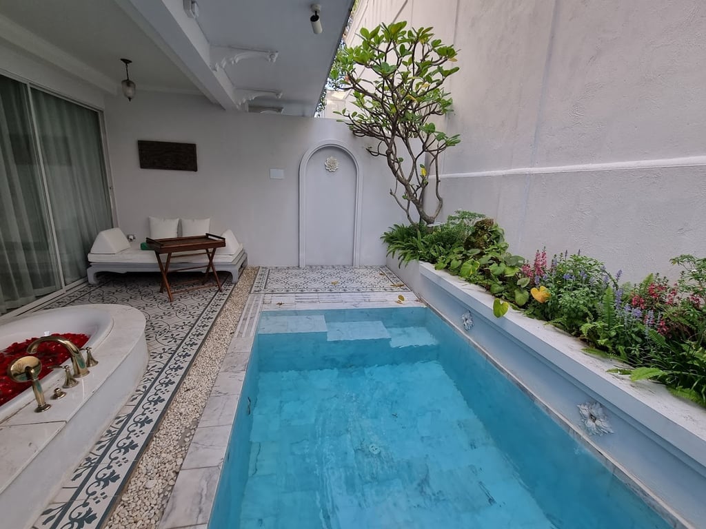The Inside House