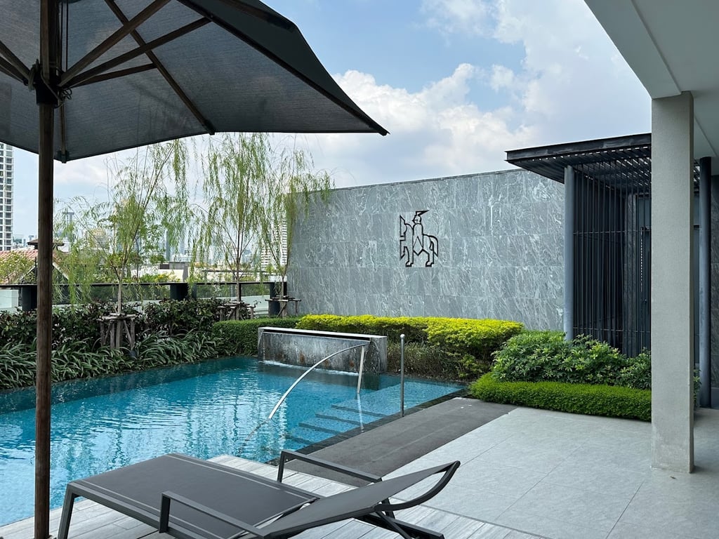 Walton Suites Sukhumvit