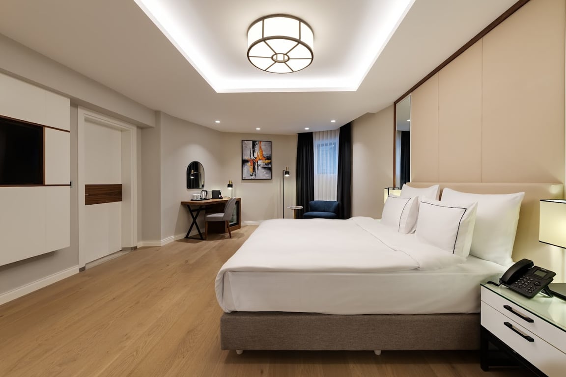 Gleam Collection Hotel