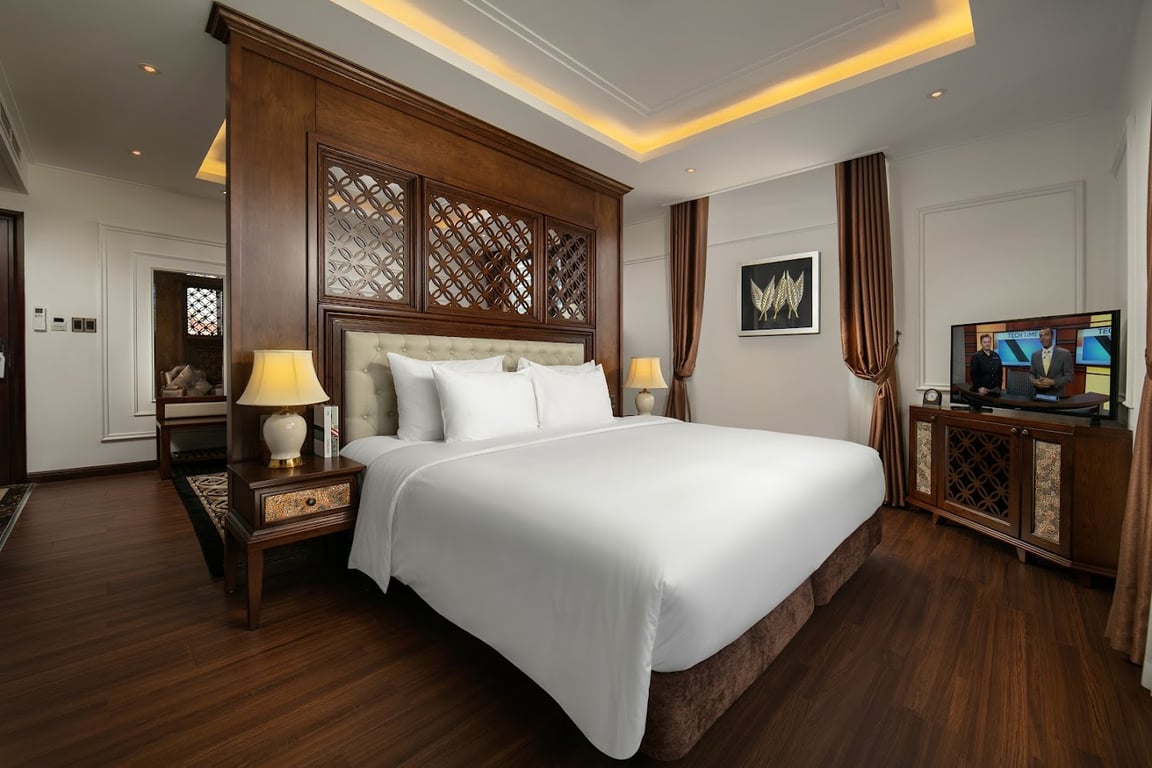 The Q Hotel