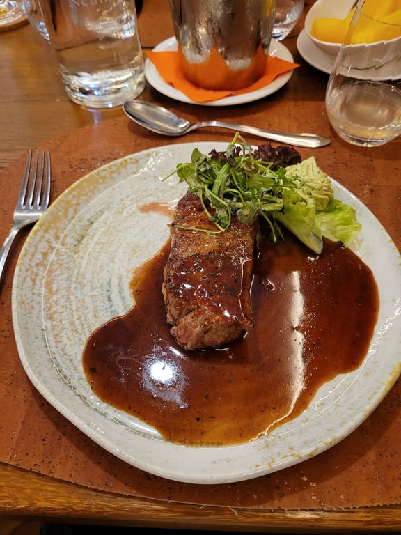 Neumaier's Landgasthaus Zum Kreuz