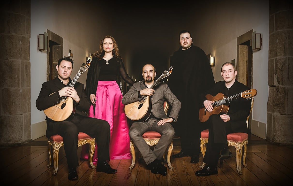 Associação Guimarães Fado