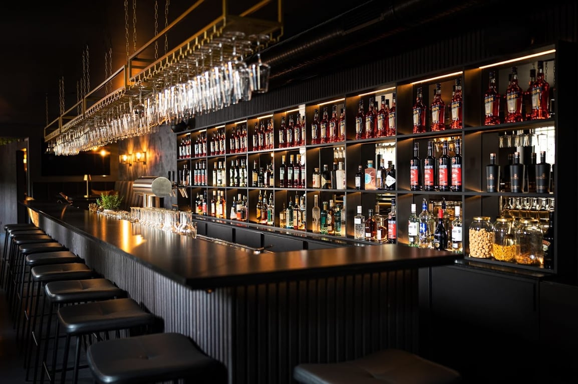 Monte Bar